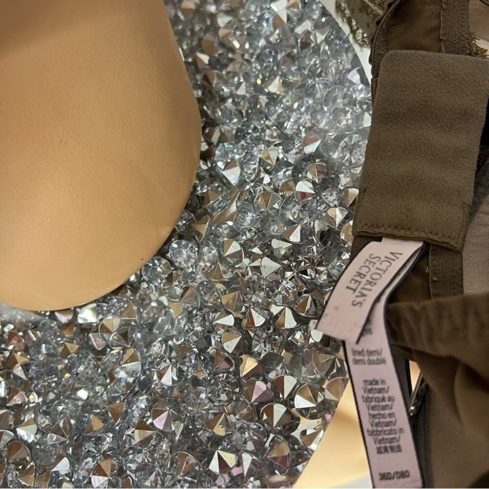 Victoria secret lined Demi bra green khaki lace velvet velour soft rare Angels - Picture 9 of 12